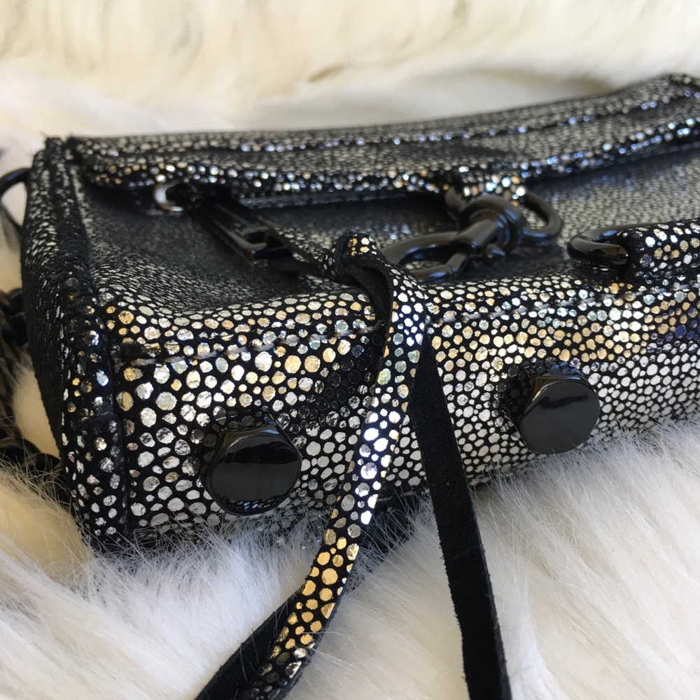 🔴SOLD🔴 Rebecca Minkoff silver micro mac bag - Picture 7 of 8